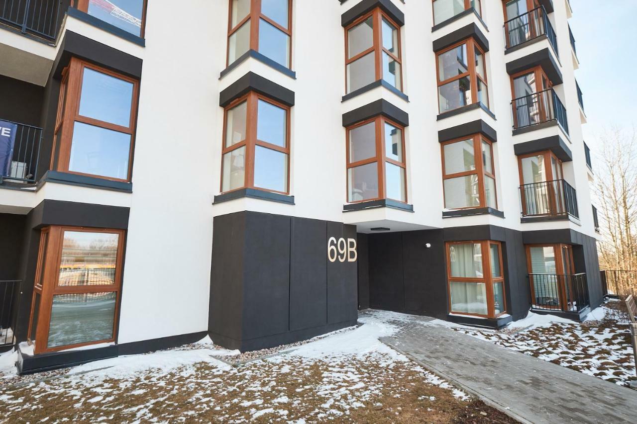 Modern Apartment In ワルシャワ エクステリア 写真
